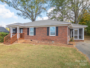 210 Hoyle St Cherryville, NC 28021