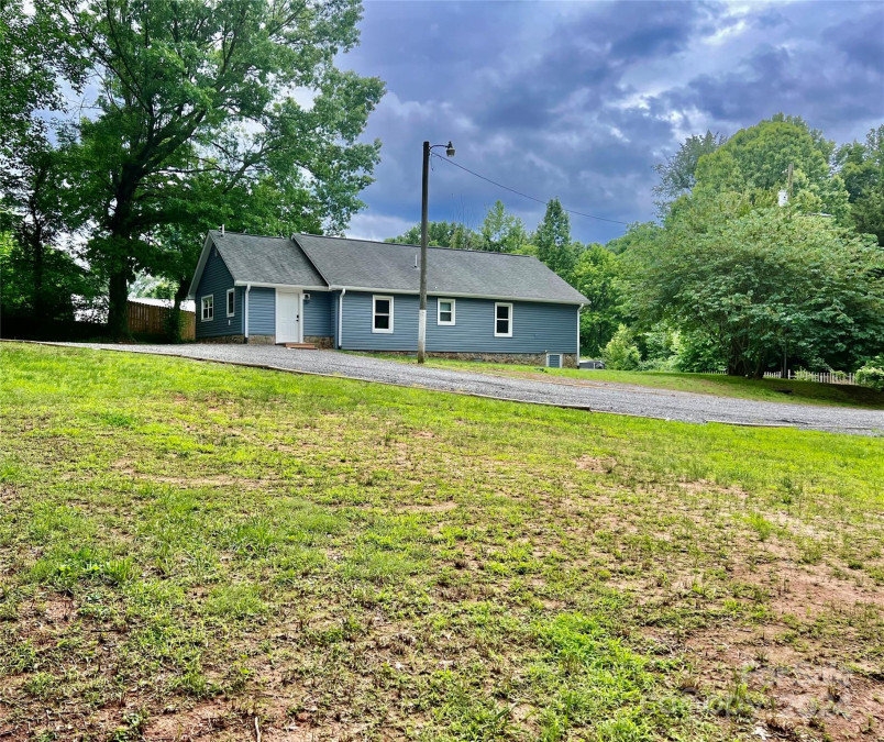 114 Pope Pl Lenoir, NC 28645