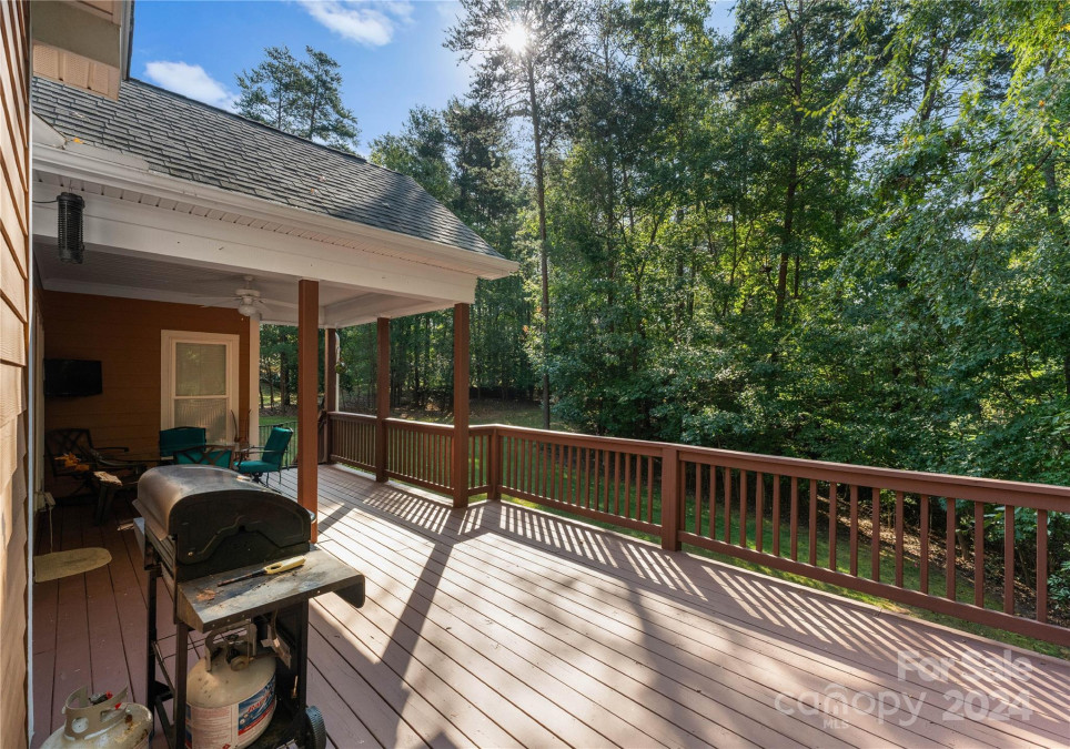 149 Roundstone Rd Troutman, NC 28166