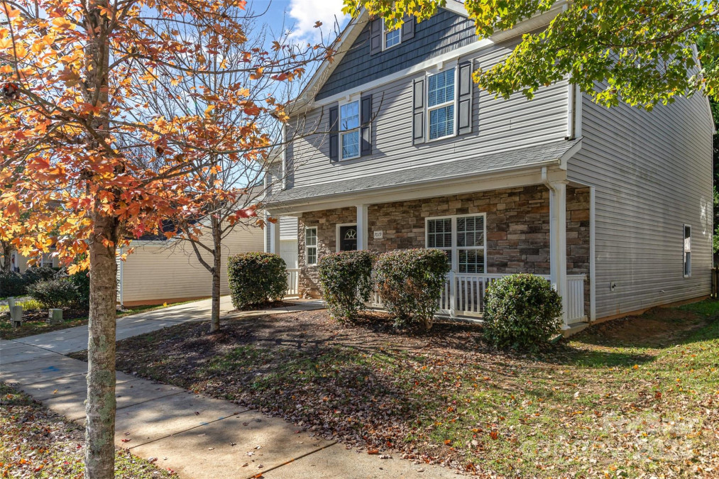 7019 Carrington Pointe Dr Huntersville, NC 28078