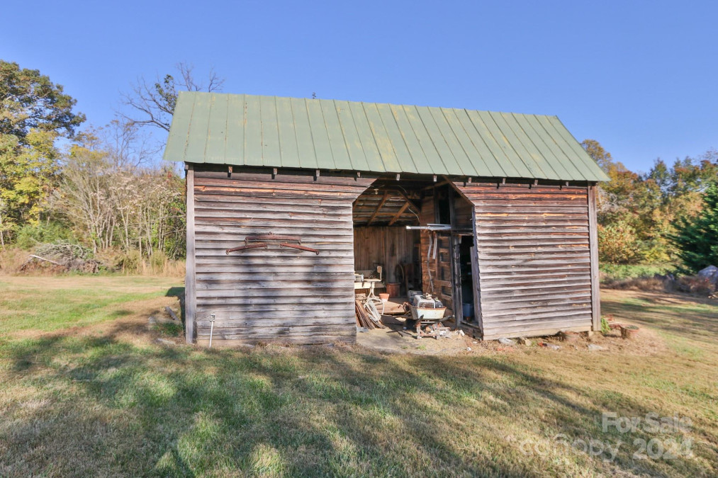 245 Old Hwy 60 Hw Ronda, NC 28697