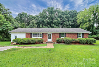 1613 Ohenry Ln Fort Mill, SC 29708