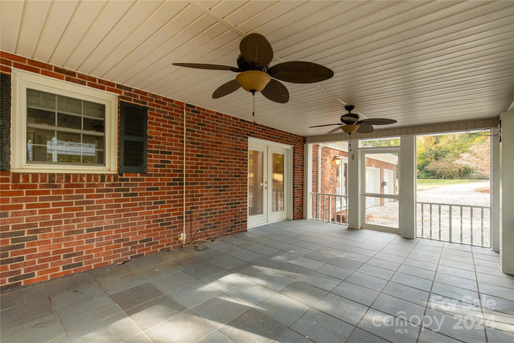 1105 Malvern Ln Lancaster, SC 29720