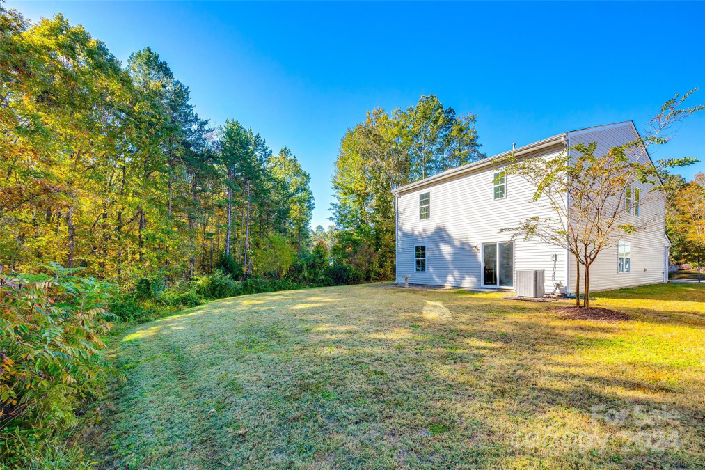 128 Alden Oaks St Clover, SC 29710