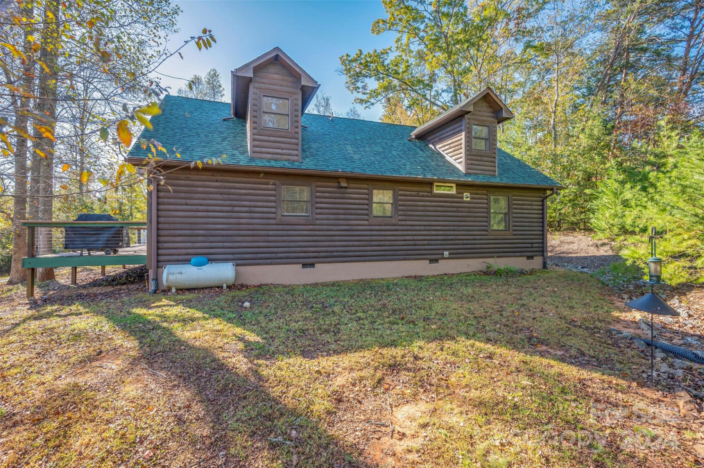 1261 Clearwater Pw Rutherfordton, NC 28139