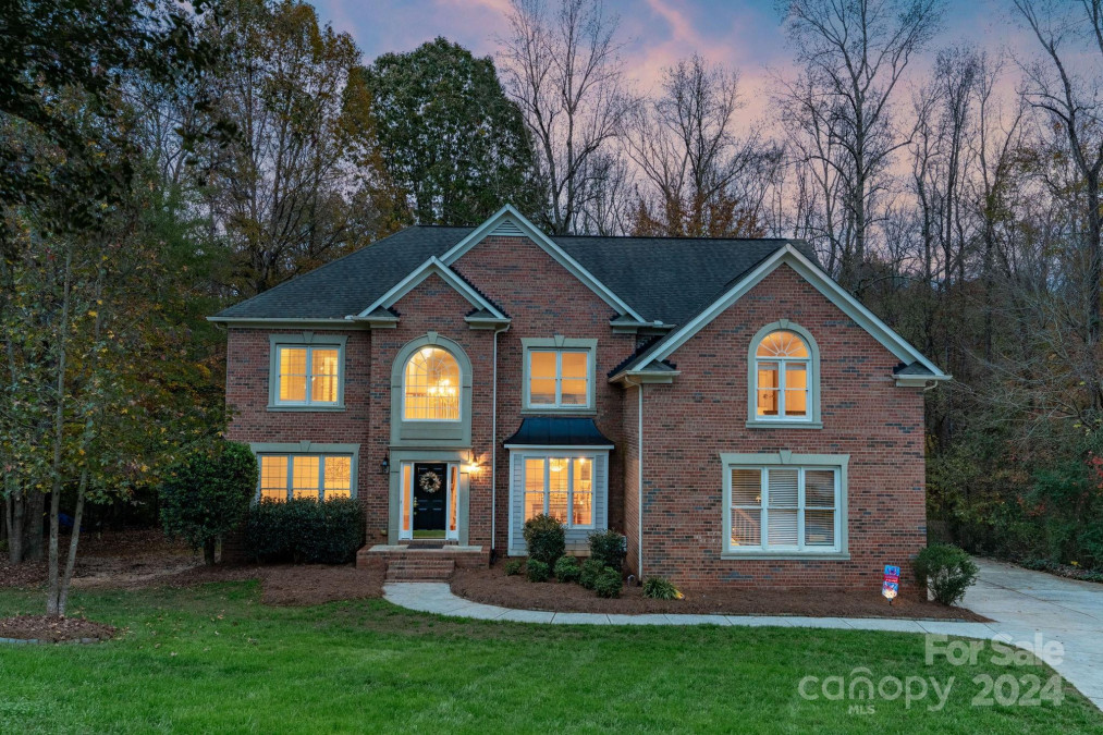 5403 Silver Creek Dr Waxhaw, NC 28173