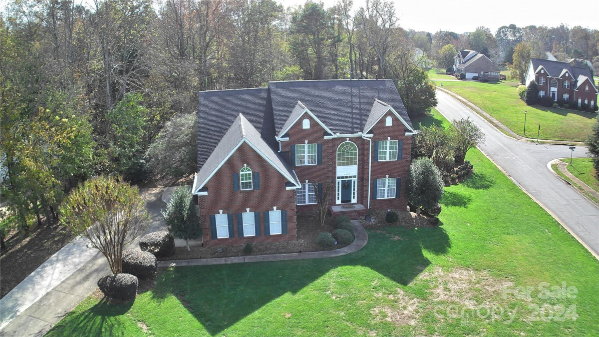 3327 Winter Heath Way Mint Hill, NC 28227