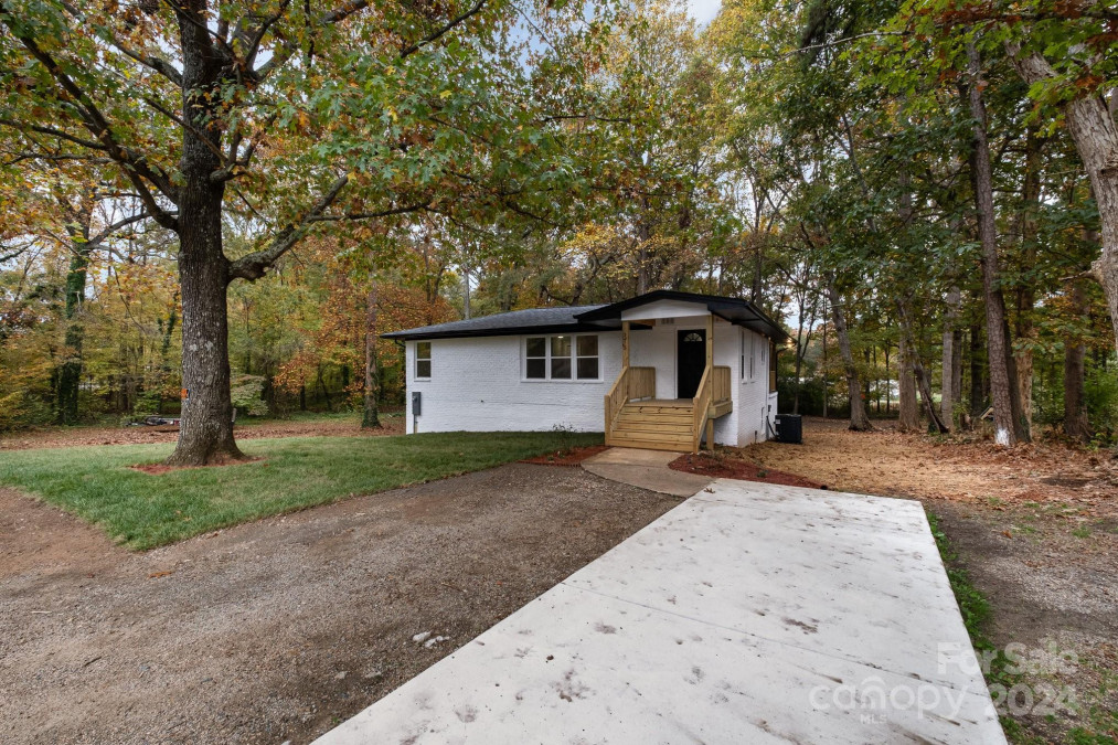 375 Ted Ln Salisbury, NC 28146