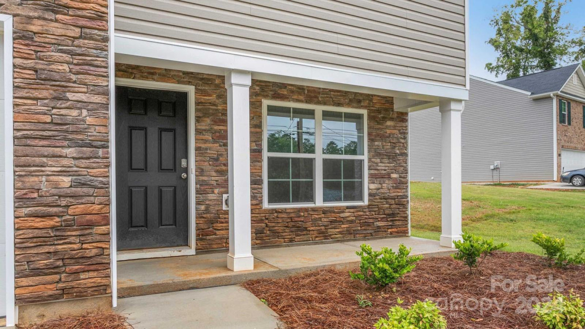 223 Olivia Ct Lexington, NC 27292