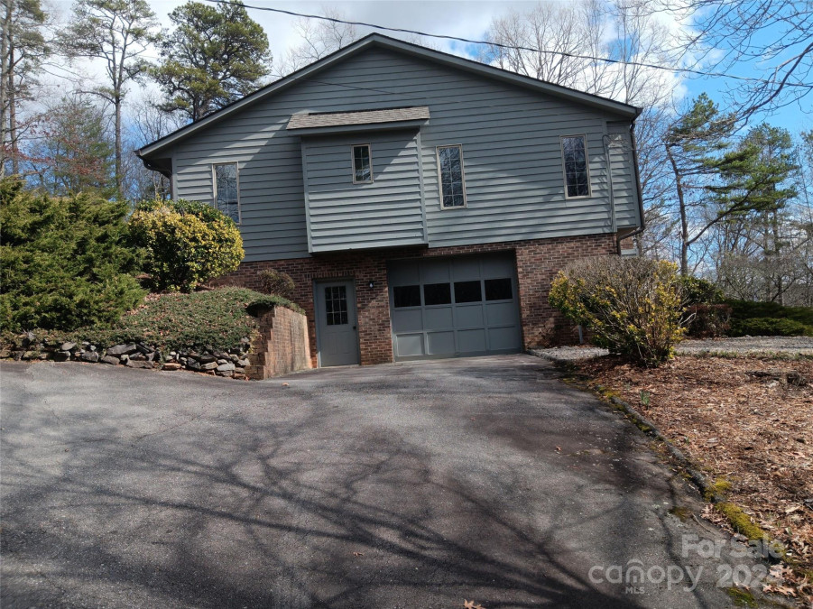 448 Cragmont Rd Black Mountain, NC 28711