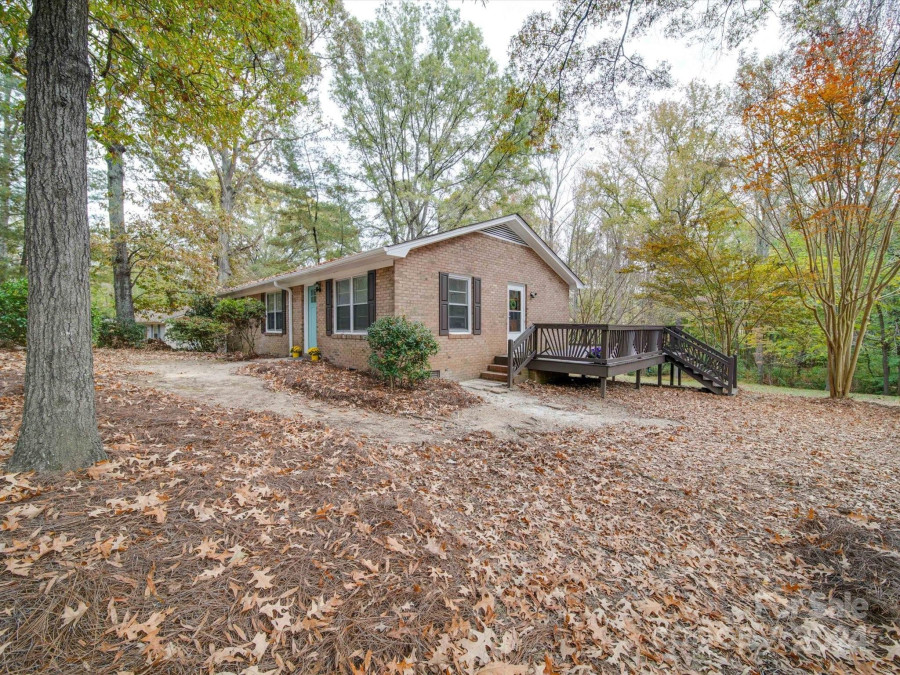 4915 Rehobeth Rd Waxhaw, NC 28173