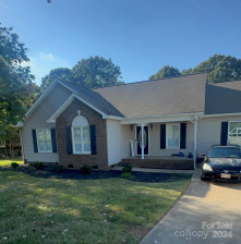 108 Landing Ct Bessemer City, NC 28016