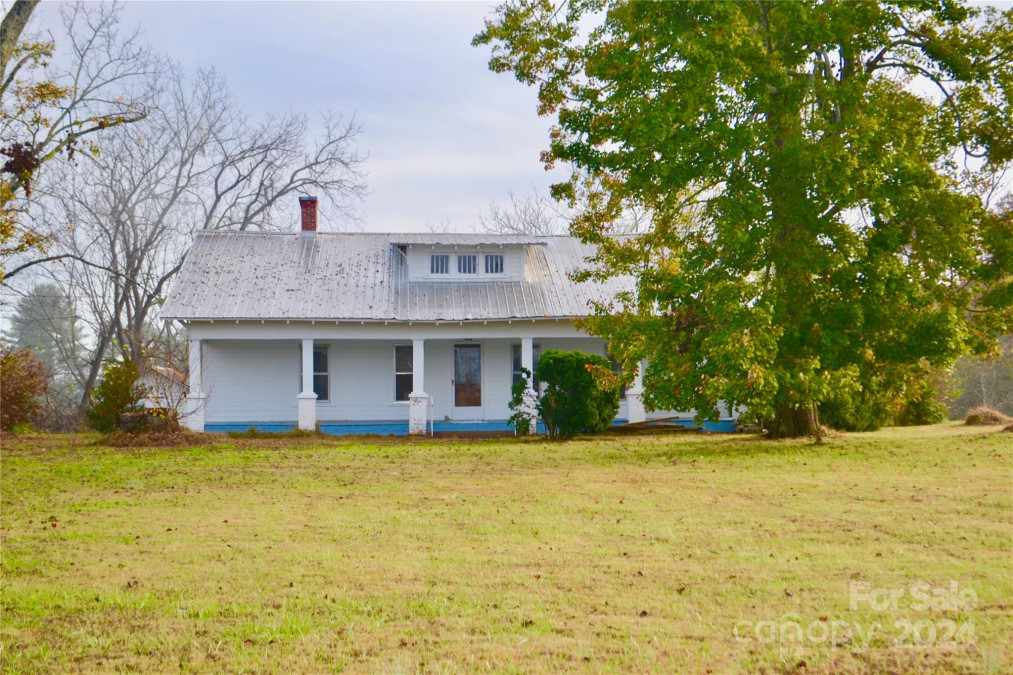 4298 Hudlow Rd Rutherfordton, NC 28139