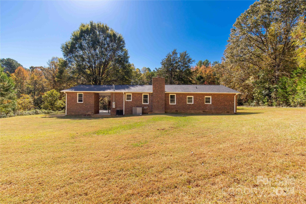 1208 Smith St Hickory Grove, SC 29717