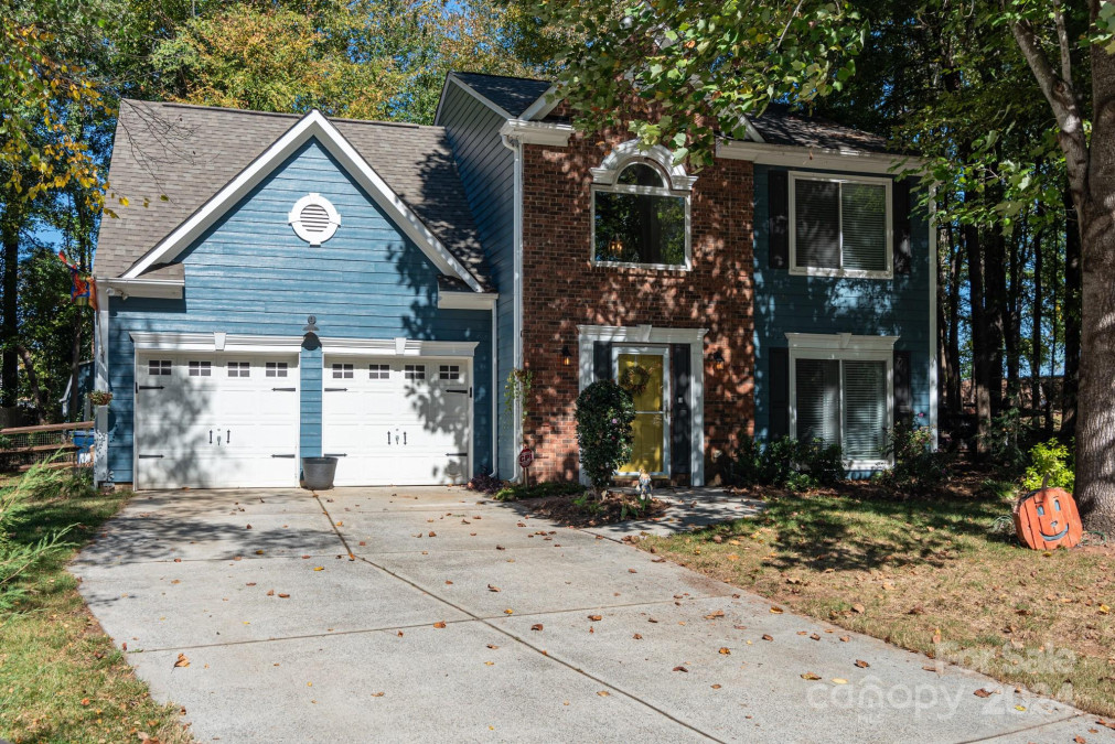 7607 Summerchase Trl Huntersville, NC 28078