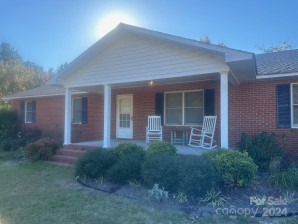 1974 Arant St Pageland, SC 29728