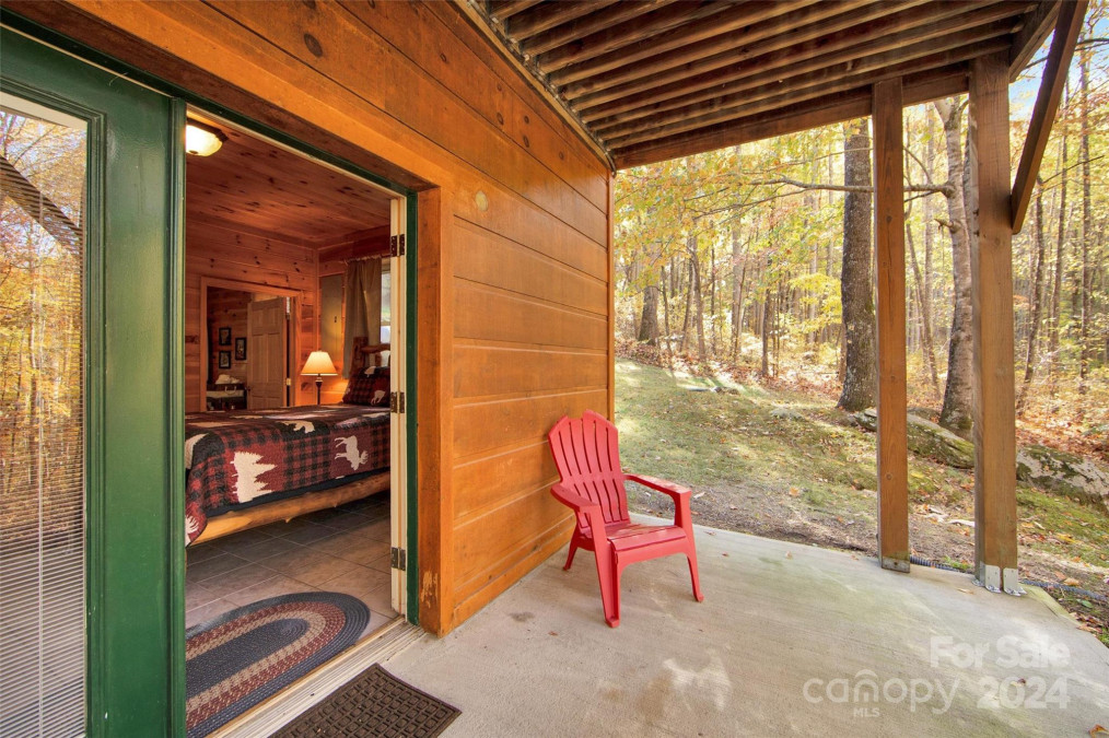 444 Georgianna Ln Bryson City, NC 28713