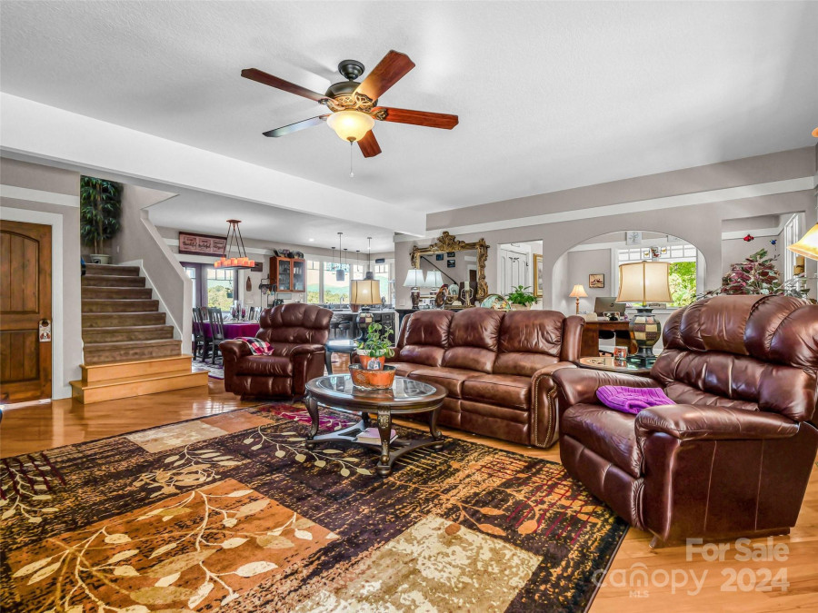 111 Arabesque Way Lake Lure, NC 28746