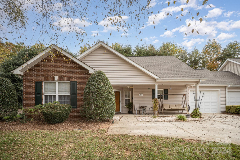 105 Oak Village Pw Mooresville, NC 28117