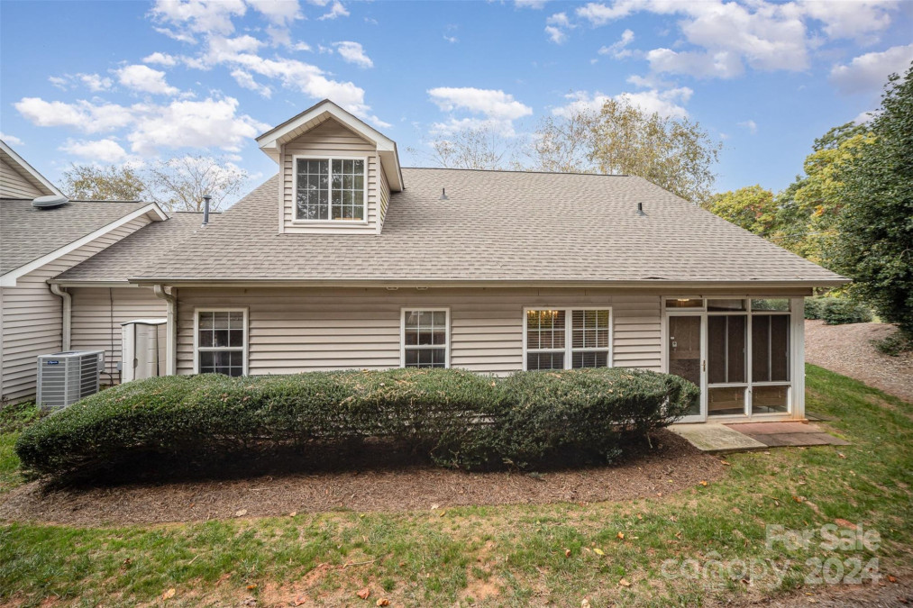 105 Oak Village Pw Mooresville, NC 28117