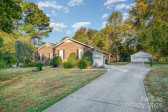 9404 Pinenoll Ln Charlotte, NC 28215