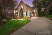 5303 Shasta Hill Ct Charlotte, NC 28211