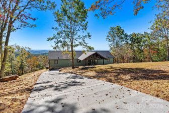 6230 Pine Ridge Dr Connelly Springs, NC 28612