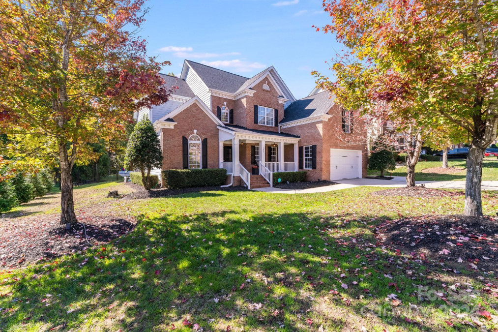 742 Barossa Valley Dr Concord, NC 28027