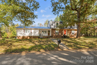 210 Woodside Dr Morganton, NC 28655