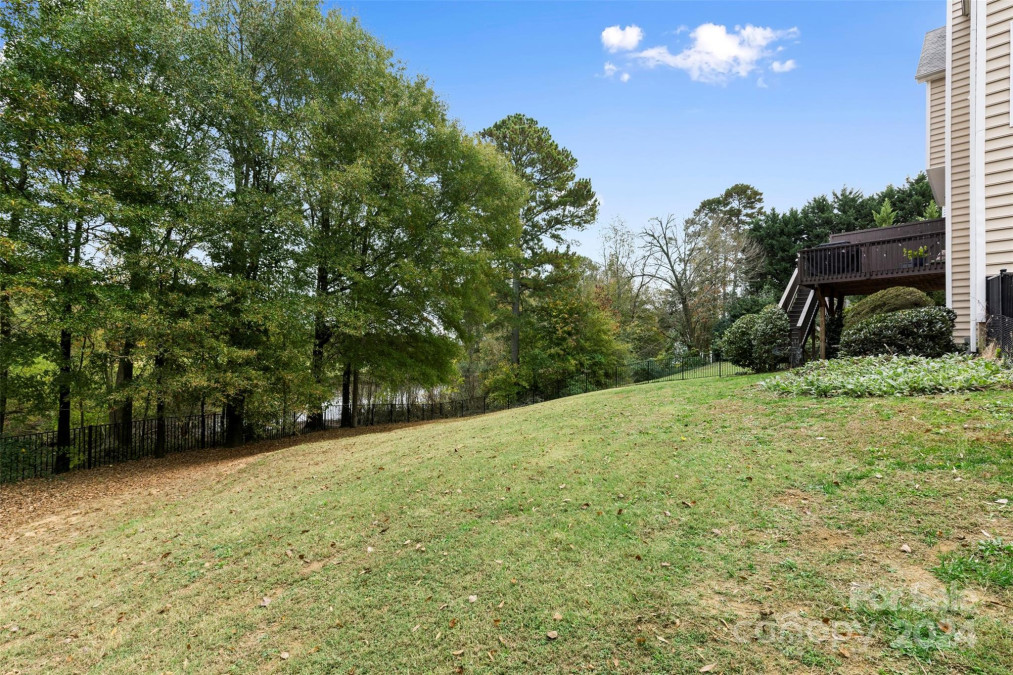 7710 Ninth Fairway Ln Mint Hill, NC 28227