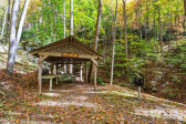 332 Possum Trot Trl Franklin, NC 28734