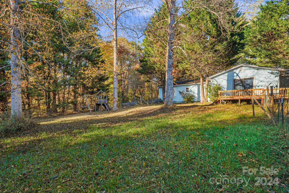 195 Miller Rd Fairview, NC 28730