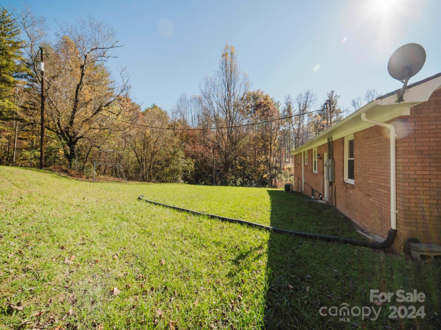 0 Old Farm Cir Hendersonville, NC 28792