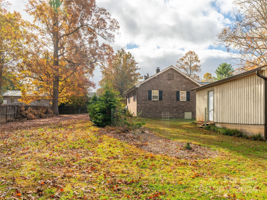 841 Sand Hill Rd Asheville, NC 28806