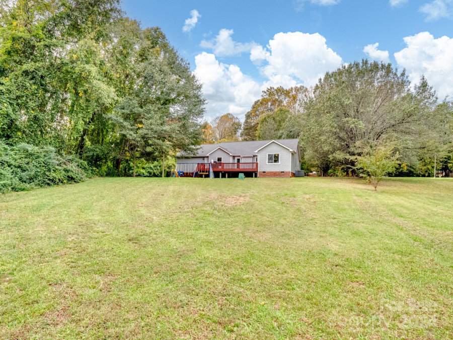 242 Cross Rd Clover, SC 29710