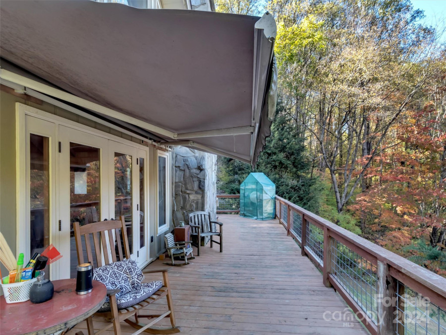 440 Spirit Mountain Trl Waynesville, NC 28786