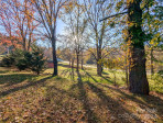 23 Barnetts Knoll Burnsville, NC 28714