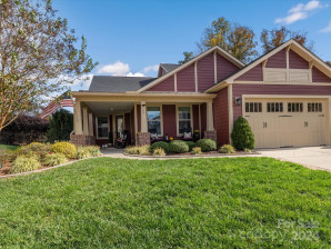 107 Chimney Rock Ct Denver, NC 28037