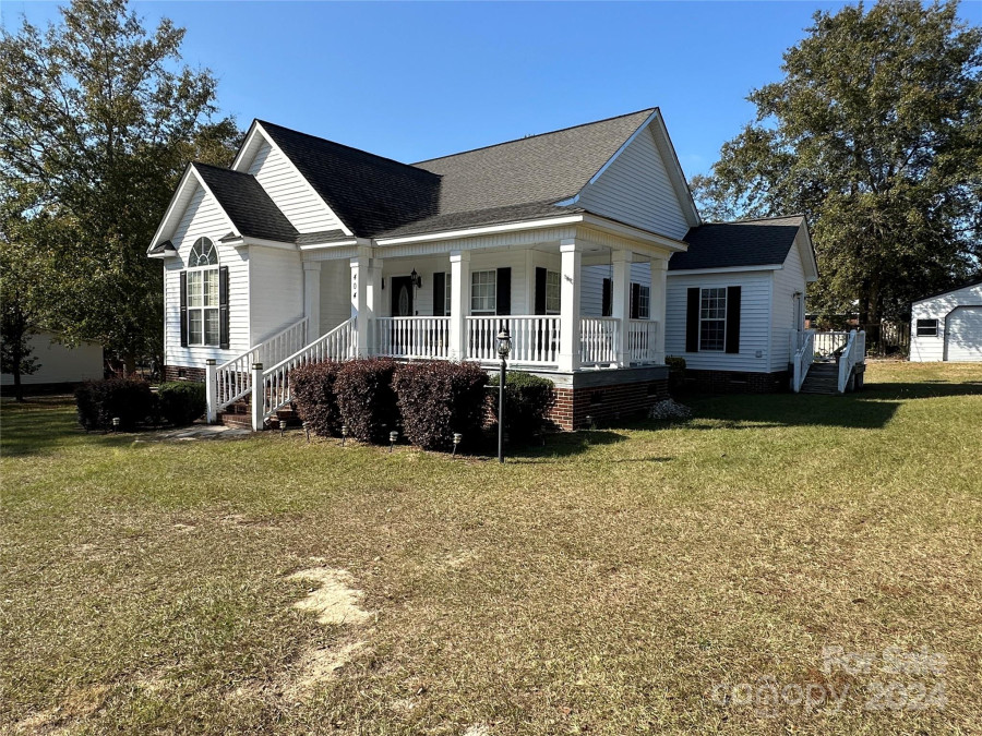 404 Woodland Dr Kershaw, SC 29067