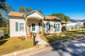 216 10th St Newton, NC 28658