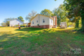 216 10th St Newton, NC 28658