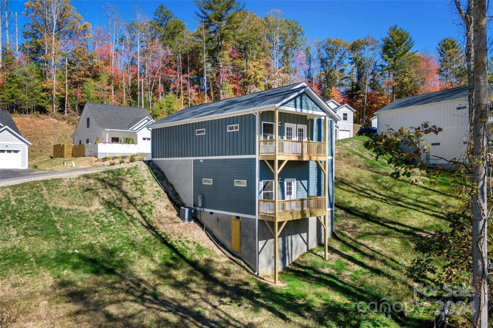 139 Northbend Dr Asheville, NC 28804