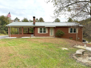 1651 Dry Ponds Rd Granite Falls, NC 28630