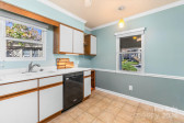 1606 Abbey Cir Asheville, NC 28805