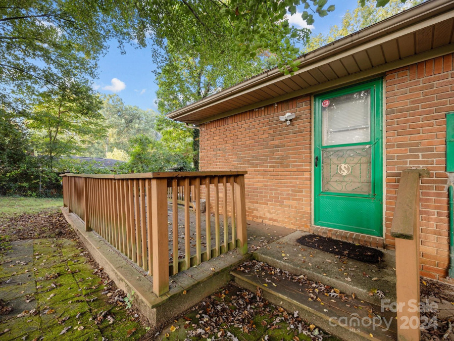 90 Jeffress Ave Asheville, NC 28803