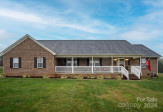 2431 Carriage Ln Lincolnton, NC 28092