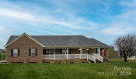 2431 Carriage Ln Lincolnton, NC 28092