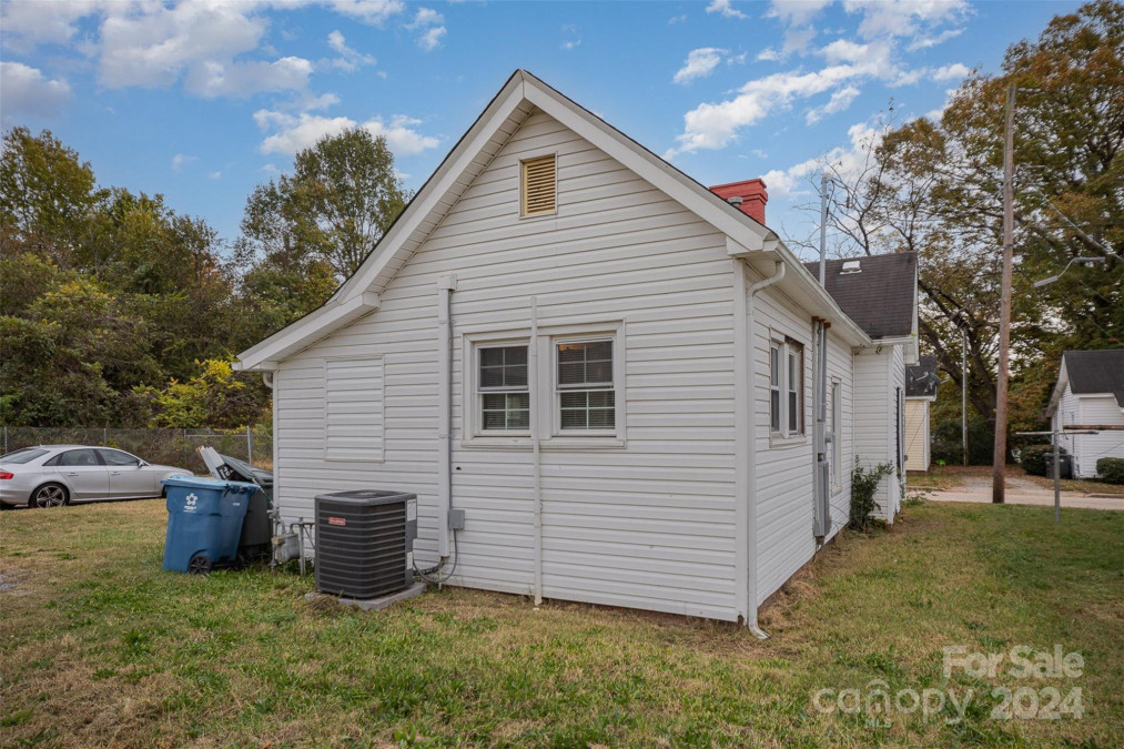 27 Kesler St Salisbury, NC 28144