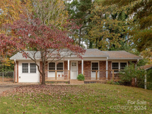 21 Clement Dr Asheville, NC 28805