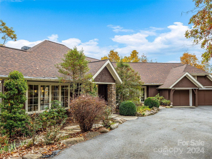 409 Elk Mountain Trl Brevard, NC 28712